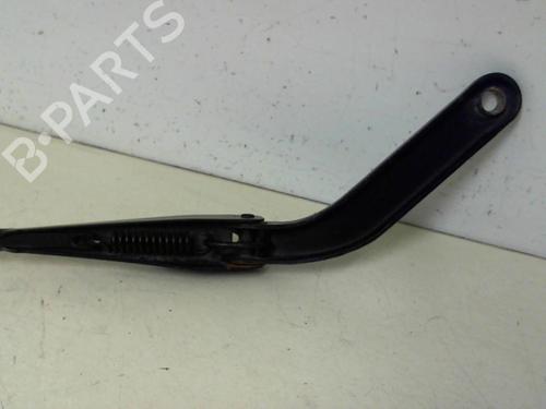 Used Front windshield wiper arm BMW 1 (E87) 120 d (163 hp) 20951815