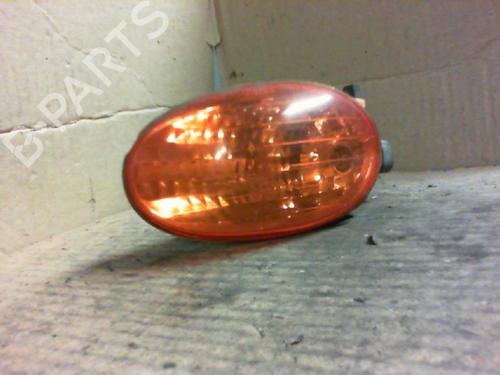Used Right front indicator FIAT MULTIPLA (186_) 1.9 JTD 105 (186AXB1A) (105 hp) 20949727