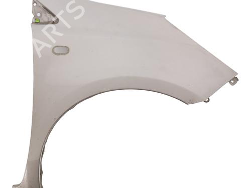 Forskærm Højre NISSAN NOTE (E11, NE11) 1.5 dCi (86 hp) 31329162