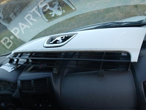 Used Grille Grille PEUGEOT EXPERT Van (VF3A_, VF3U_, VF3X_) 2.0 HDi 120 (120 hp) 32449520 32449520