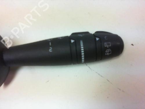 Mando intermitentes / limpia Mando intermitentes / limpia RENAULT LAGUNA II Grandtour (KG0/1_) 1.9 dCi (KG0G) (120 hp) 20973690 20973690