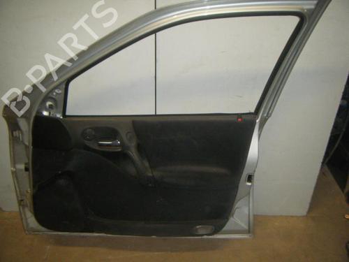 Used Right front door Right front door 22019718 22019718