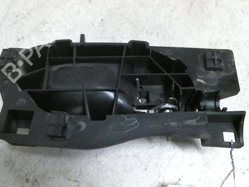 Used Front left interior door handle Front left interior door handle PEUGEOT 407 (6D_) 2.0 HDi 135 (6DRHRH, 6DRHRE, 6DRHRG, 6DRHRJ) (136 hp) 20951119 20951119