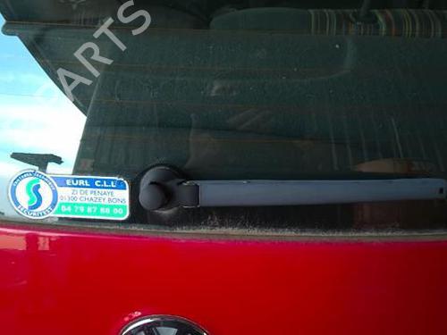 Used Rear windshield wiper arm VW FOX Hatchback (5Z1, 5Z3, 5Z4) 1.4 TDI (70 hp) 20952291