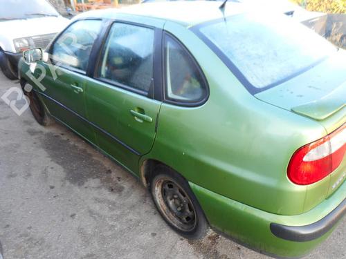 Right headlight SEAT CORDOBA (6K1, 6K2) 1.9 SDI | BP20943202C29 