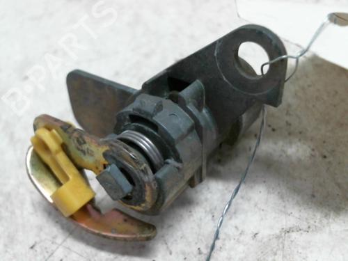 Switch HYUNDAI SANTA FÉ I (SM) 2.0 CRDi 4x4 | BP22021725I30 