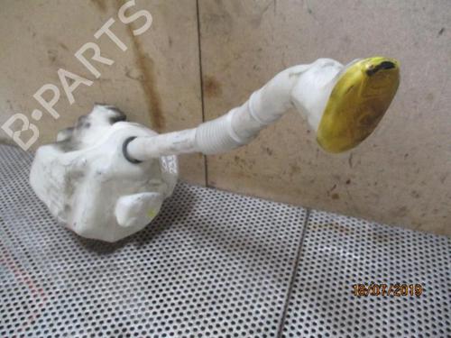 Used Windscreen washer tank RENAULT SCÉNIC II (JM0/1_) 1.9 dCi (JM0G, JM12, JM1G, JM2C) (120 hp) 20942451