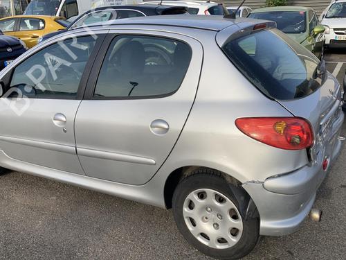 Rear parcel shelf PEUGEOT 206 Hatchback (2A/C) 1.4 HDi eco 70 | BP20963336C85 