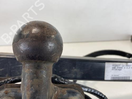 Tow ball/Mechanism PEUGEOT 406 (8B) 2.2 HDi | BP23843210C141 