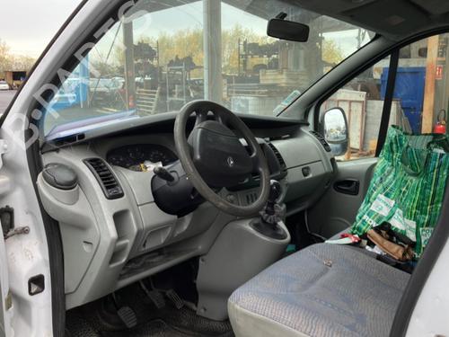 Right front indicator RENAULT TRAFIC II Van (FL) 1.9 dCi 80 (FL0B) | BP20953234C33 
