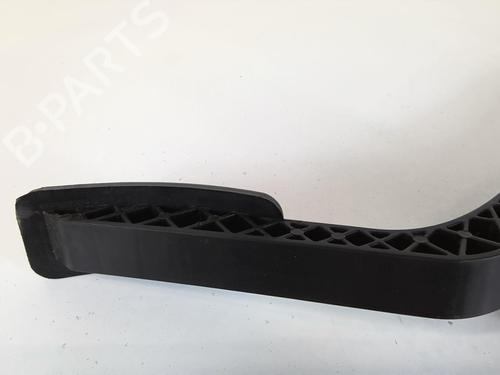 Used Pedal Pedal DACIA SANDERO 1.4 MPI LPG (72 hp) 20944663 20944663