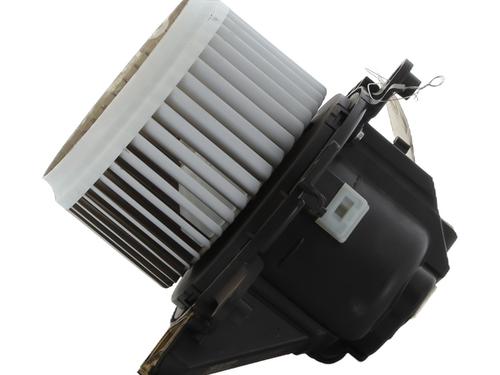 Used Heater blower motor Heater blower motor PEUGEOT EXPERT Van (V_) 1.5 BlueHDi 120 (120 hp) 33123631 33123631
