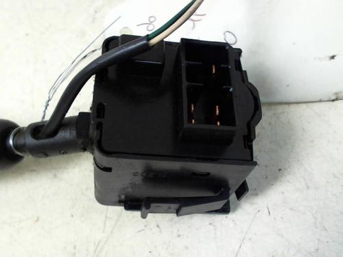 switch-daewoo-matiz-m100-m150-10-96242526-1998-20938939 main image