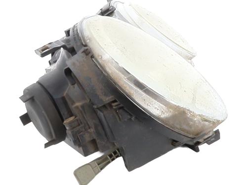 Right headlight VW POLO IV (9N_, 9A_) 1.4 16V | BP30634524C29