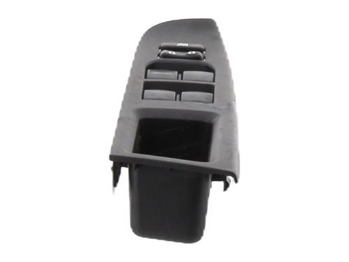 Used Left front window switch Left front window switch TOYOTA YARIS (_P13_) 1.5 Hybrid (NHP130_, NHP130) (101 hp) 27570368 27570368