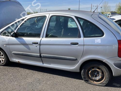 Right taillight CITROËN XSARA PICASSO (N68) 2.0 HDi | BP20956823C35