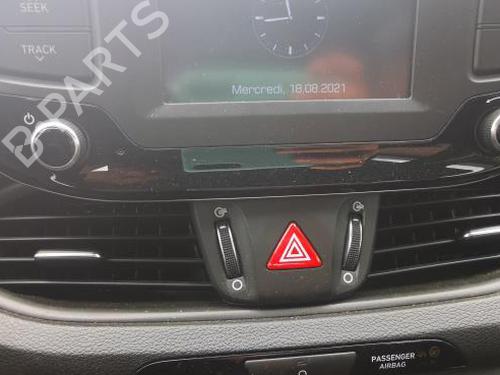 Used Air vent Air vent HYUNDAI i30 (PDE, PD, PDEN) 1.6 CRDi (110 hp) 22022190 22022190