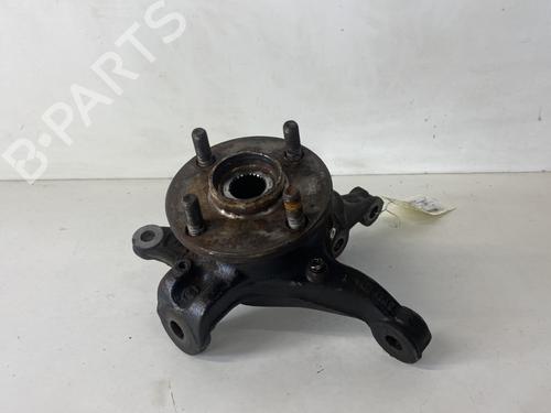 Used Right front steering knuckle TOYOTA YARIS (_P9_) 1.3 VVT-i (SCP90_, SCP90R) (87 hp) 22029807