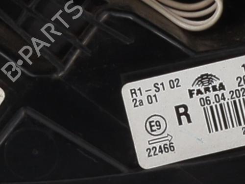 Right taillight RENAULT CLIO V (B7_) 1.5 Blue dCi 100 (B7AD) | BP23790581C35 
