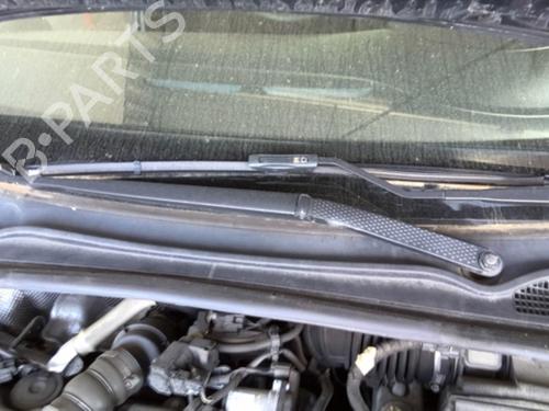 Used Front windshield wiper arm RENAULT CLIO IV (BH_) 1.5 dCi 90 (90 hp) 20959547