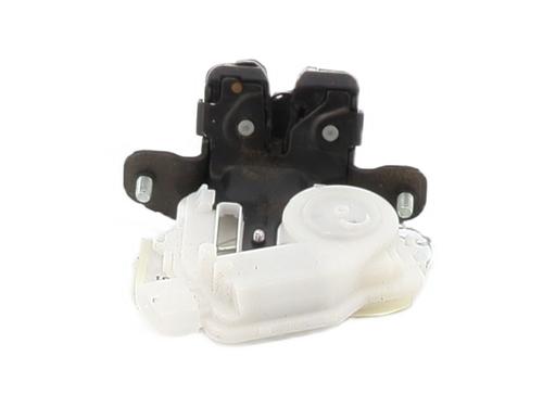 Used Tailgate lock TOYOTA YARIS (_P13_) 1.5 Hybrid (NHP130_, NHP130) (101 hp) 27570381