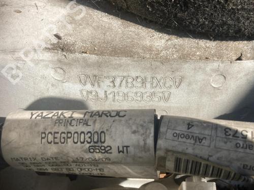 Used Left front brake caliper PEUGEOT PARTNER Box Body/MPV (5_, G_) 1.6 HDi 90 (90 hp) 20941424