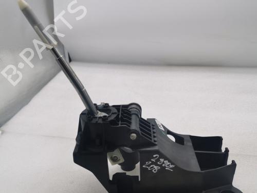 Used Gear lever PEUGEOT 208 I (CA_, CC_) 1.6 BlueHDi 100 (100 hp) 20967799