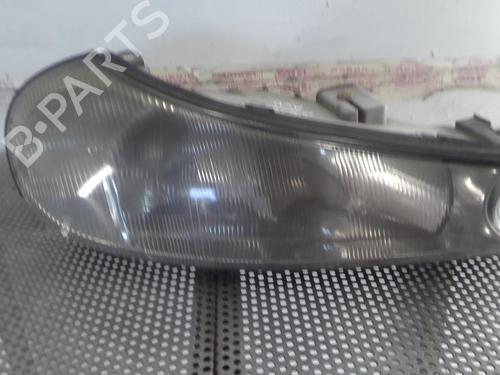 Right headlight FORD MONDEO II Turnier (BNP) 1.8 TD | BP22022410C29 