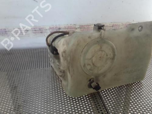 Used Windscreen washer tank MERCEDES-BENZ C-CLASS (W202) C 250 D (202.125) (113 hp) 20963115