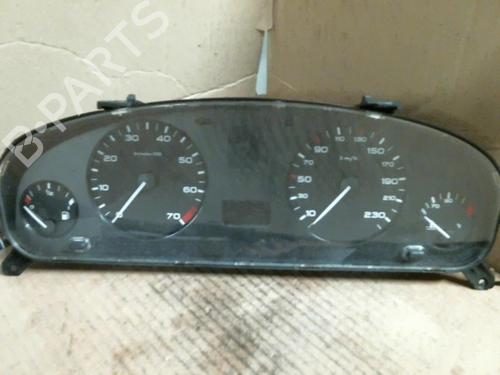 Used Instrument cluster PEUGEOT 406 (8B) 1.8 16V (110 hp) 20974162