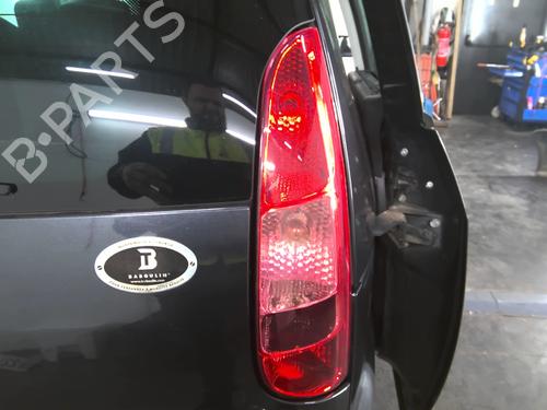 Used Right taillight Right taillight PEUGEOT 807 (EB_) 2.2 HDi (128 hp) 40551839 40551839