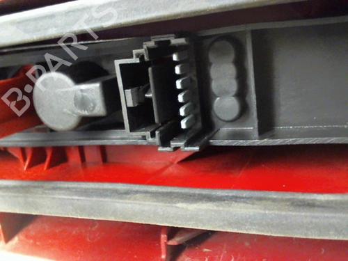 Used Right taillight RENAULT KANGOO (KC0/1_) 1.4 (KC0C, KC0H, KC0B, KC0M) (75 hp) 20951787