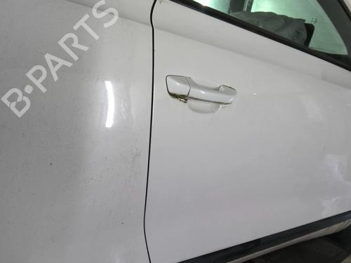 Used Right front door Right front door 25158304 25158304