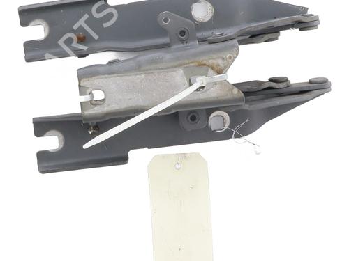 hingedoor-check-strap-bmw-5-e60-2001-2002-2003-2004-2005-2006-2007-2008-2009-2010-32709285 main image