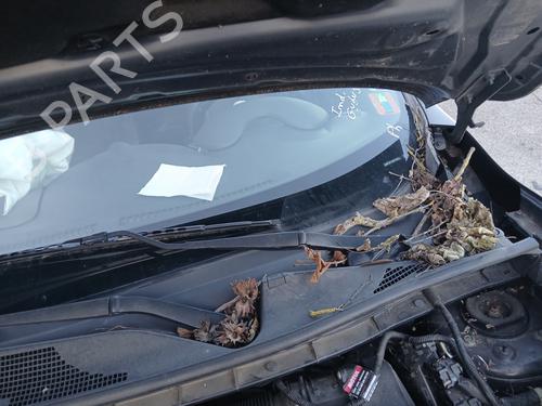 Used Front windshield wiper arm Front windshield wiper arm NISSAN JUKE (F15) 1.5 dCi (110 hp) 31649037 31649037