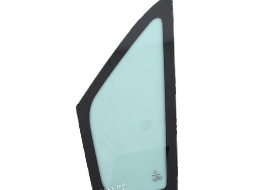 front-left-quarter-glass-peugeot-boxer-platformchassis-2006-32467209 main image