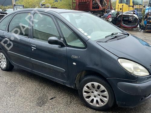 Right headlight CITROËN XSARA PICASSO (N68) 2.0 HDi | BP30122563C29