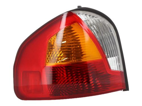 Used Left taillight HYUNDAI SANTA FÉ I (SM) 2.0 CRDi 4x4 (125 hp) 27570475