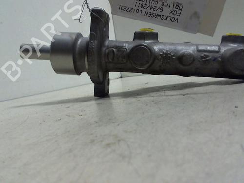Used Brake master cylinder Brake master cylinder 20947746 20947746