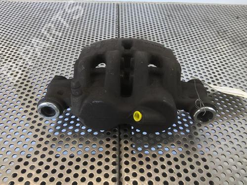 Used Left front brake caliper Left front brake caliper CITROËN JUMPER II Bus 2.2 HDi 100 (101 hp) 20971788 20971788