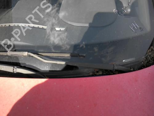 Front windshield wiper arm RENAULT MEGANE II (BM0/1_, CM0/1_) 1.5 dCi (BM1F, CM1F) | BP20946716C143 