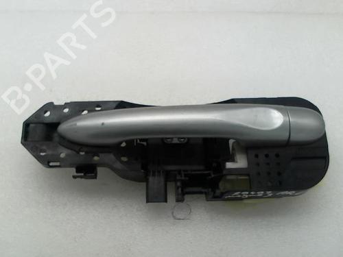 Used Rear left exterior door handle RENAULT MEGANE III Hatchback (BZ0/1_, B3_) 1.9 dCi (BZ0N, BZ0J) (131 hp) 20956085