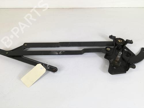 Used Front right window mechanism Front right window mechanism RENAULT TRAFIC Van (T_, P_, V_) 2.1 D (58 hp) 20956718 20956718