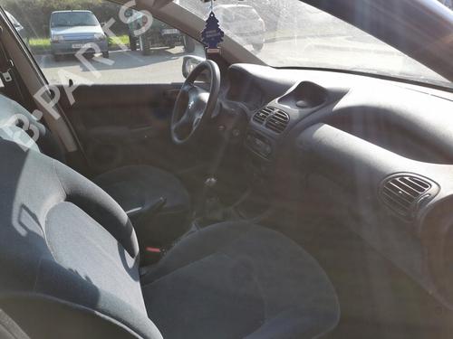 Højre foran tåkelykt PEUGEOT 206 Hatchback (2A/C) 1.6 16V | BP20963154C31 