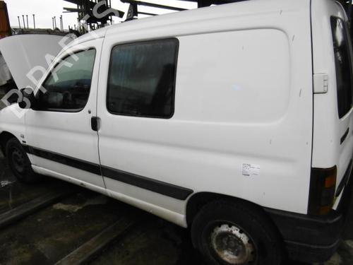 Front left door window PEUGEOT PARTNER Box Body/MPV (5_, G_) 2.0 HDi | BP20972347C18 