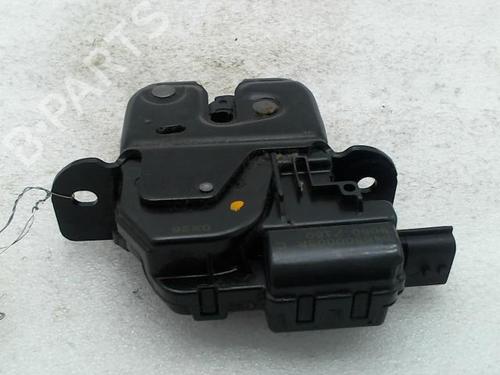 Used Tailgate lock RENAULT MEGANE III Coupe (DZ0/1_) 1.5 dCi (DZ09, DZ0D, DZ1F, DZ1G, DZ14, DZ29) (110 hp) 20943944
