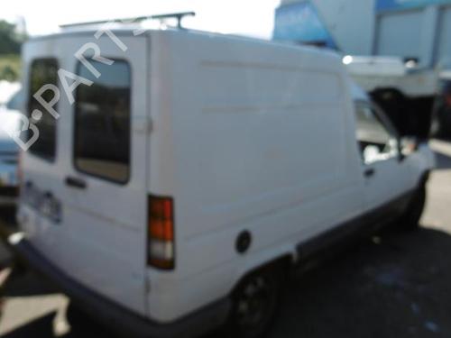 Right taillight RENAULT RAPID Box Body/MPV (F40_, G40_) 1.6 D (F404) | BP22020408C35 