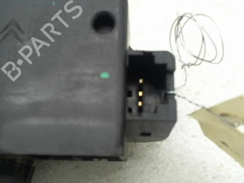 Used Tailgate lock CITROËN C4 I (LC_) 1.6 HDi (90 hp) 20968294