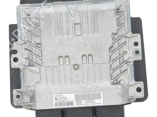 Engine control unit (ECU) PEUGEOT 5008 (0U_, 0E_) 1.6 HDi | BP28476789M57