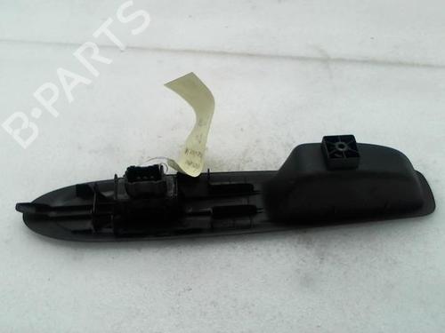 Used Right front window switch CITROËN DS3 (SA_) 1.6 HDi 90 (92 hp) 20940779